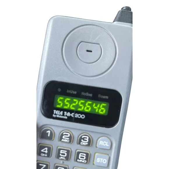 Vintage Motorola TELE TAC 200 Phone Original Box Manual Charger & Case POWERS UP - Picture 9 of 9